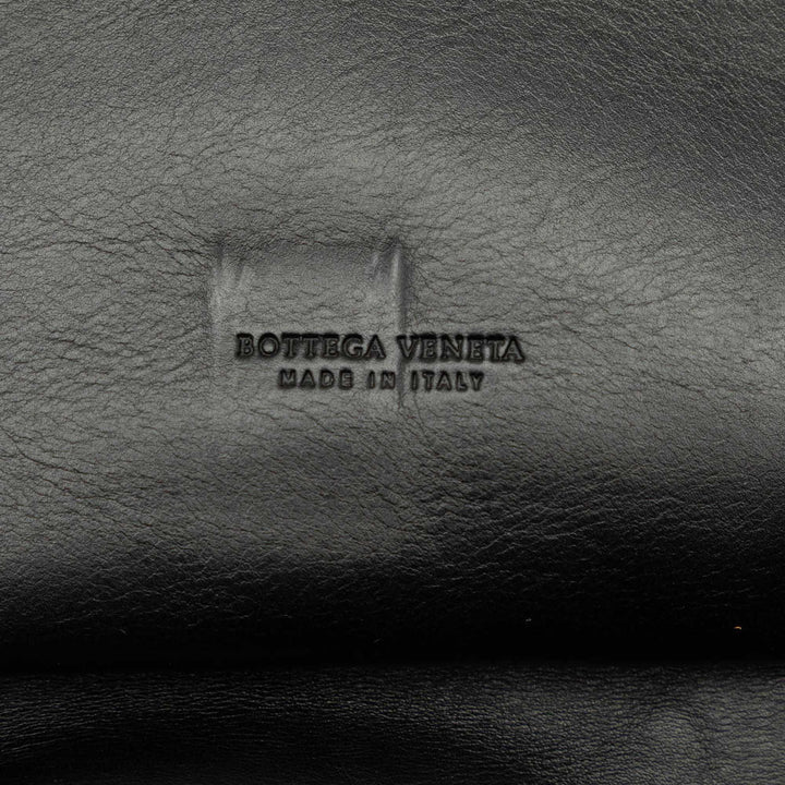 Bottega Veneta Pochette Intrecciato à finitions nappa Noir – vue 5 – GABY PARIS