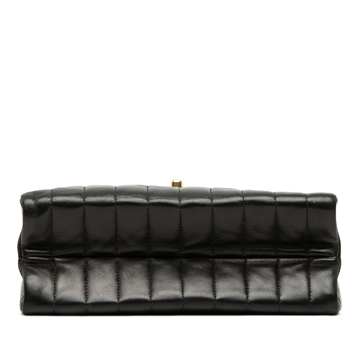 Chanel Small CC Vertical Matelassé Cuir d’agneau Simple rabat