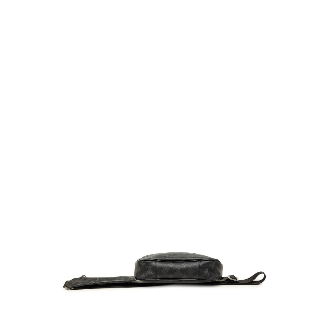 Louis Vuitton Sac banane Explorer Bumbag Monogram Eclipse Noir – vue 3 – GABY PARIS