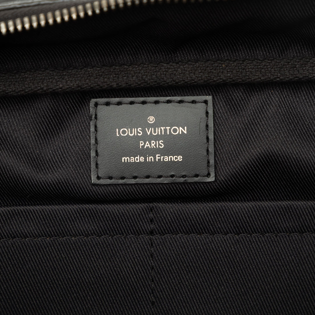 Louis Vuitton Sac banane Explorer Bumbag Monogram Eclipse Noir – vue 5 – GABY PARIS