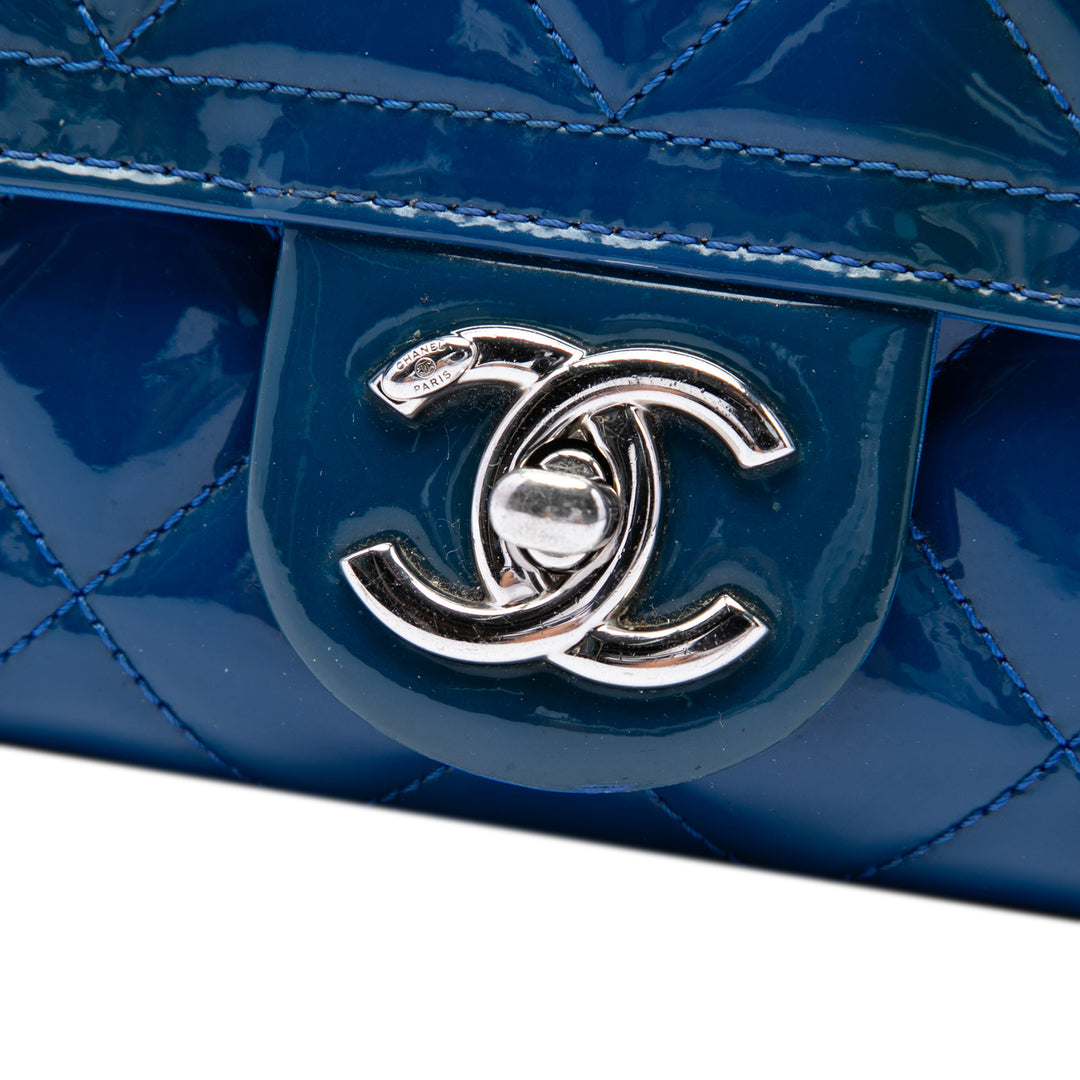 Chanel Matelassé Coco Shine à rabat Petit Bleu