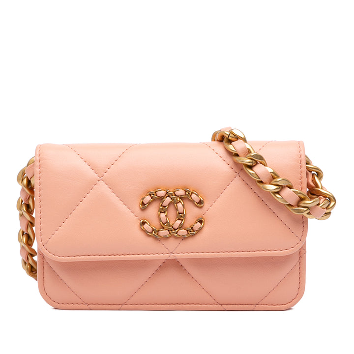 Chanel Matelassé Cuir d’agneau 19 Wallet on Chain