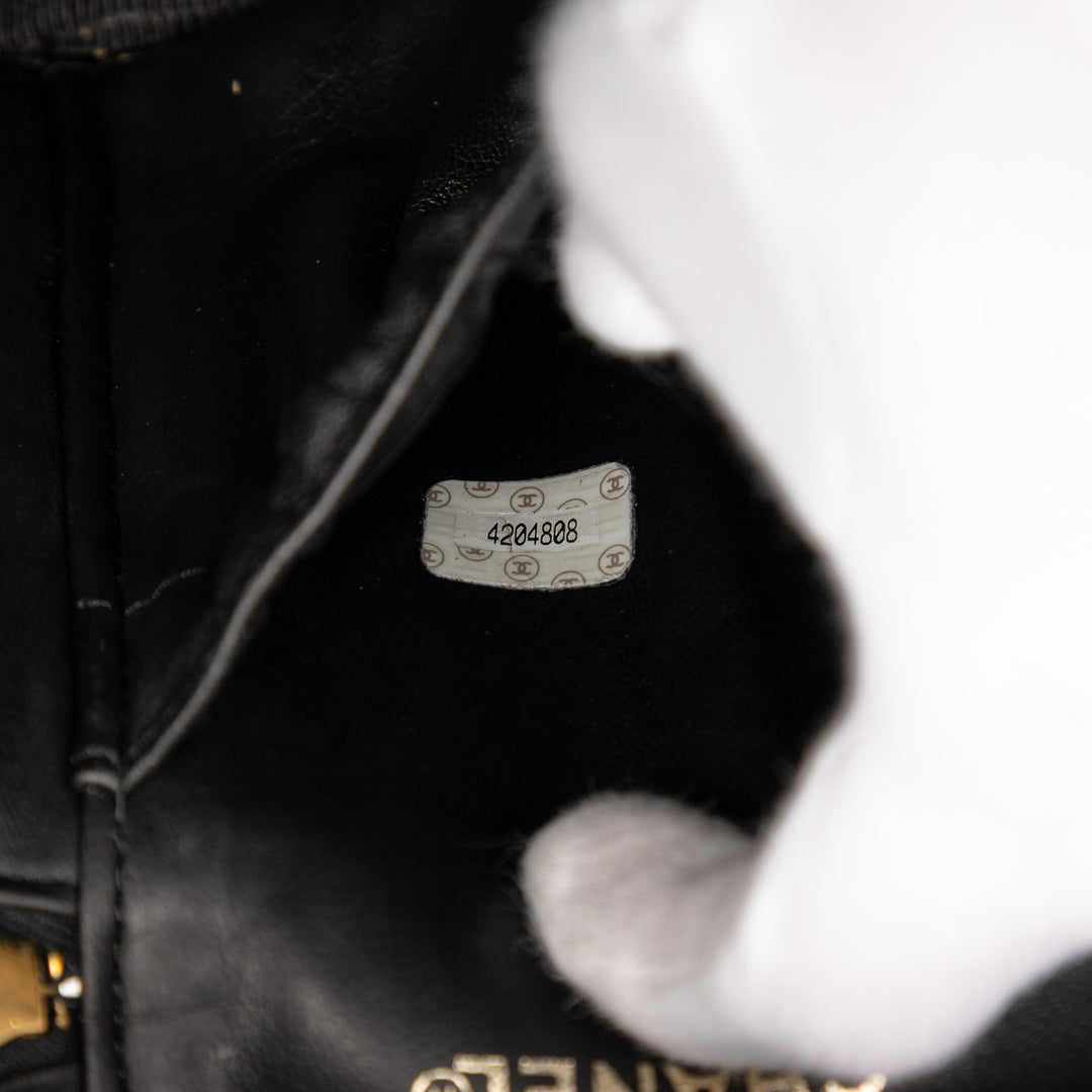 Chanel CC Cuir verni Vanity Bag