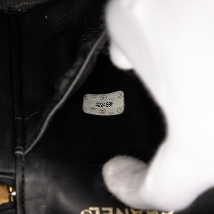 Chanel CC Cuir verni Vanity Bag