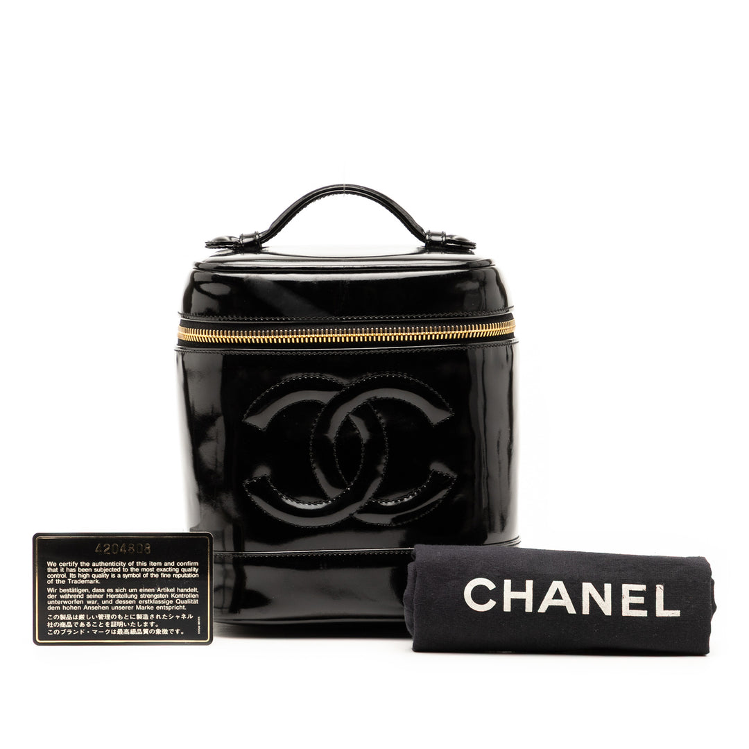 Chanel CC Cuir verni Vanity Bag