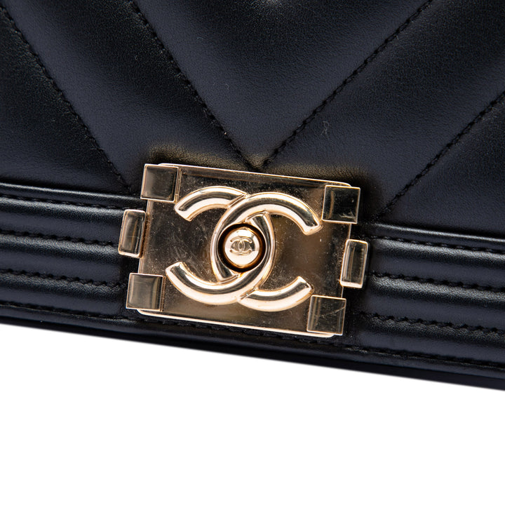 Chanel Mini Chevron Cuir d'agneau Boy à rabat