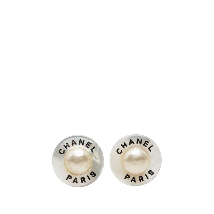 Chanel CC Resin Perles fantaisie Rond À clip Boucles d'oreilles Plastique