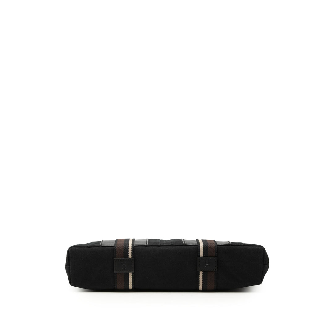 Hermès Sac Troca Horizontal MM Noir – vue 3 – GABY PARIS