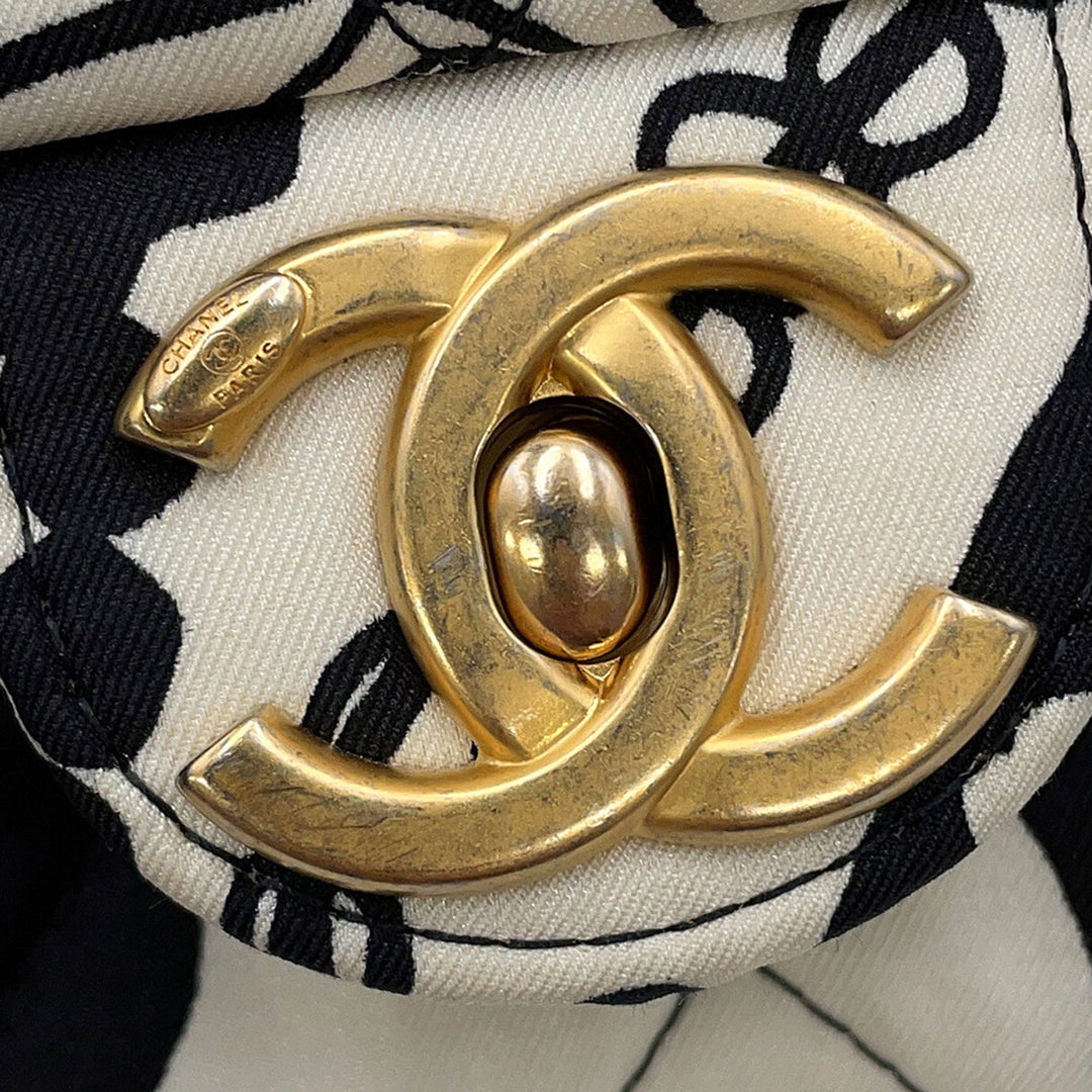 Chanel Mini Printed Toile Deer Coco à rabat