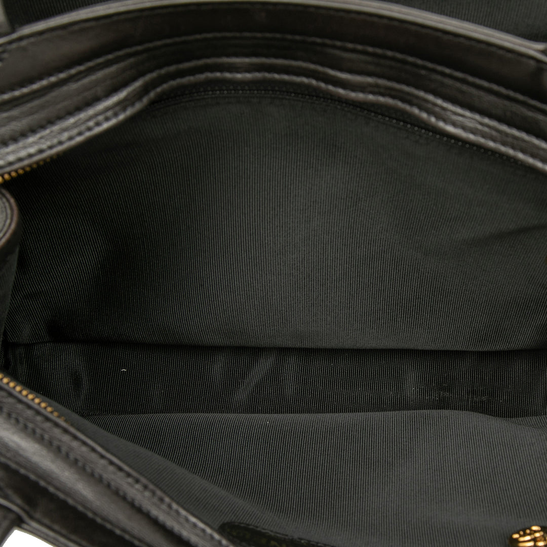 Chanel CC Cuir d’agneau Front Zip Pocket Cabas