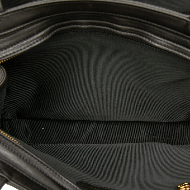 Chanel CC Cuir d’agneau Front Zip Pocket Cabas