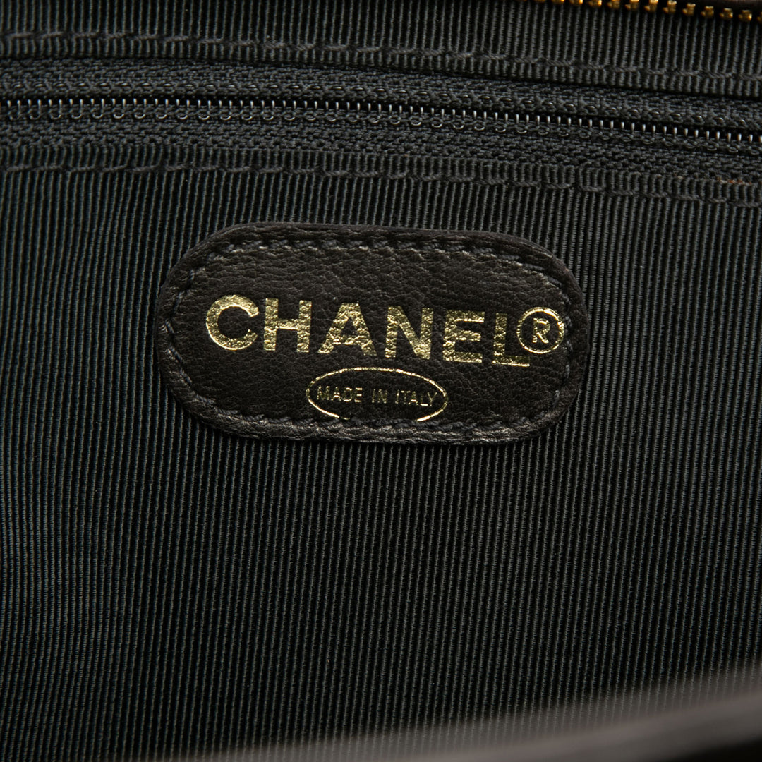 Chanel CC Cuir d’agneau Front Zip Pocket Cabas