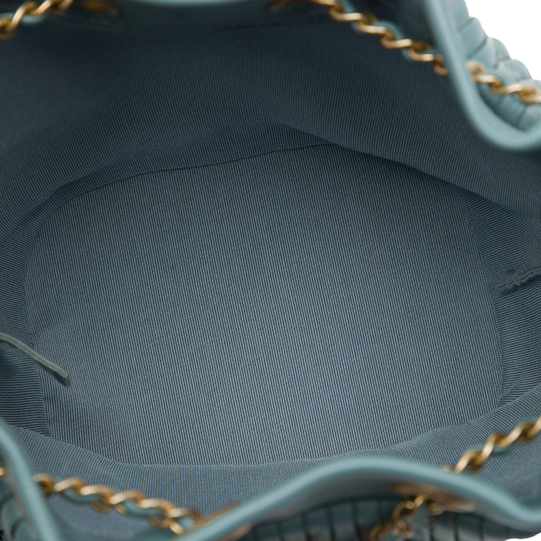 Froissé Coco Pleats Sac à cordon seau Petit Cuir de veau Bleu