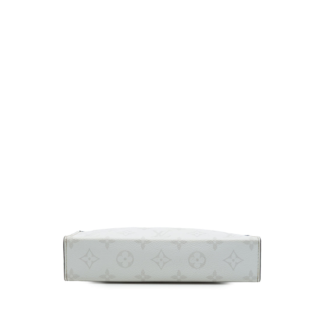 Louis Vuitton Portefeuille Taigarama Gaston Wearable Monogram Blanc – vue 3 – GABY PARIS