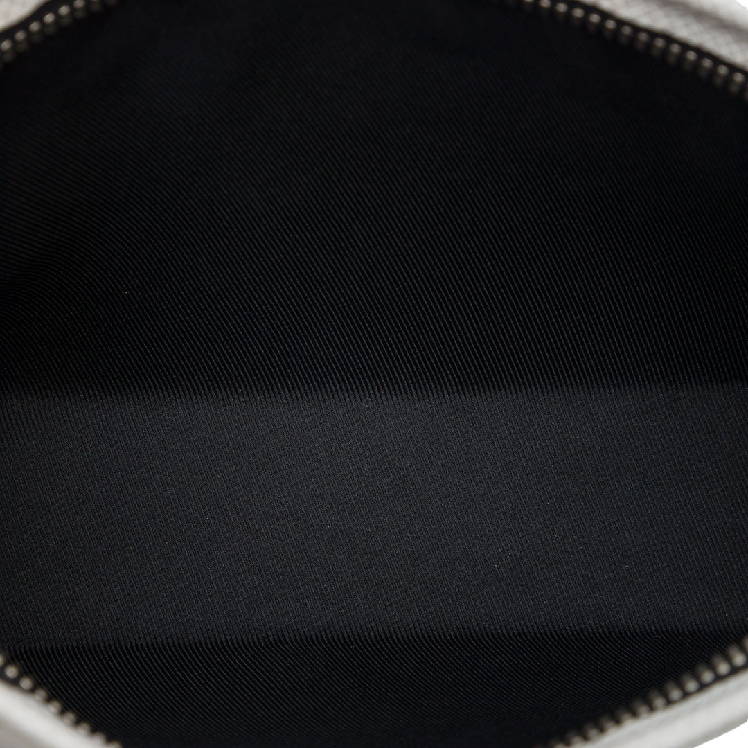 Louis Vuitton Portefeuille Taigarama Gaston Wearable Monogram Blanc – vue 4 – GABY PARIS