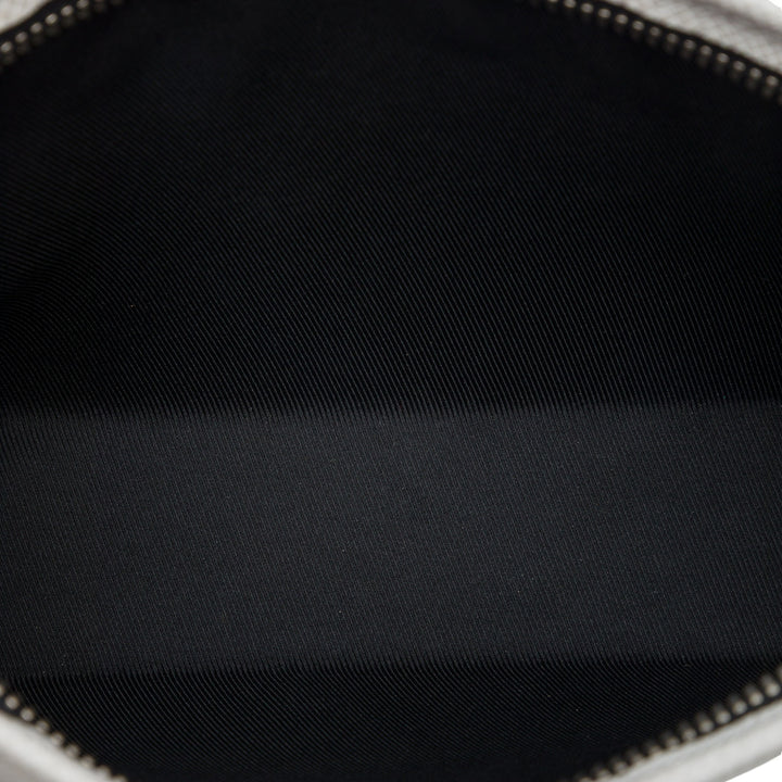 Louis Vuitton Portefeuille Taigarama Gaston Wearable Monogram Blanc – vue 4 – GABY PARIS