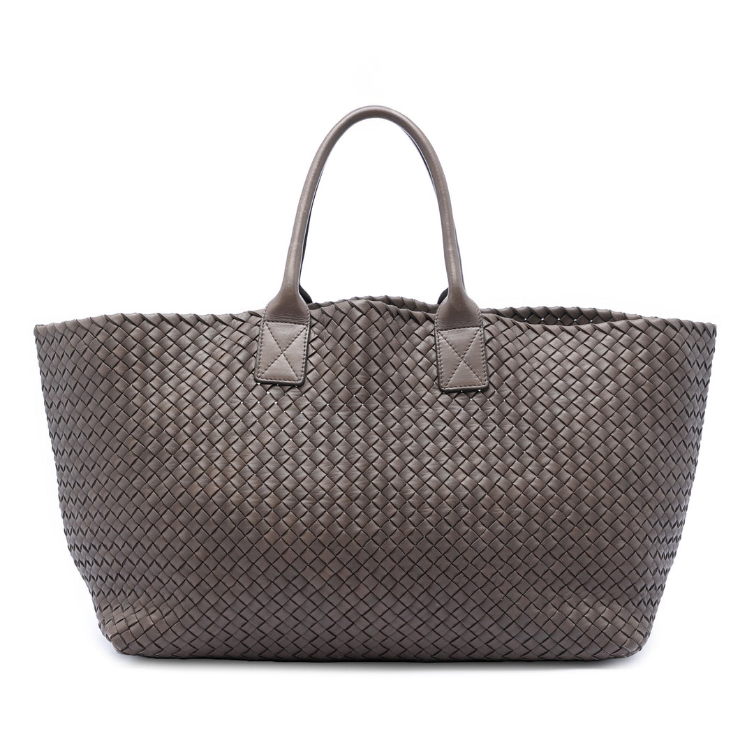 Bottega Veneta Large Cuir d’agneau Intreccio Cabat Cabas