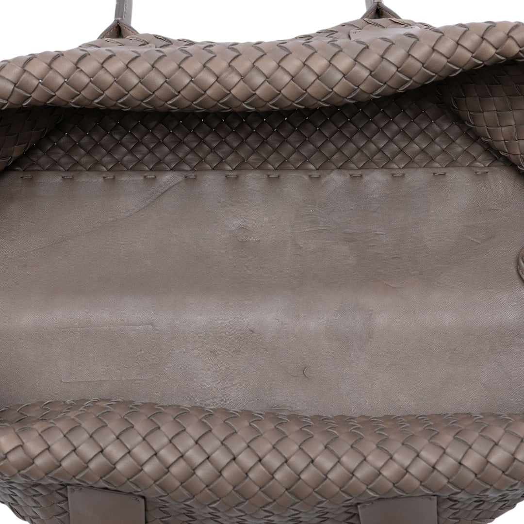 Bottega Veneta Large Cuir d’agneau Intreccio Cabat Cabas