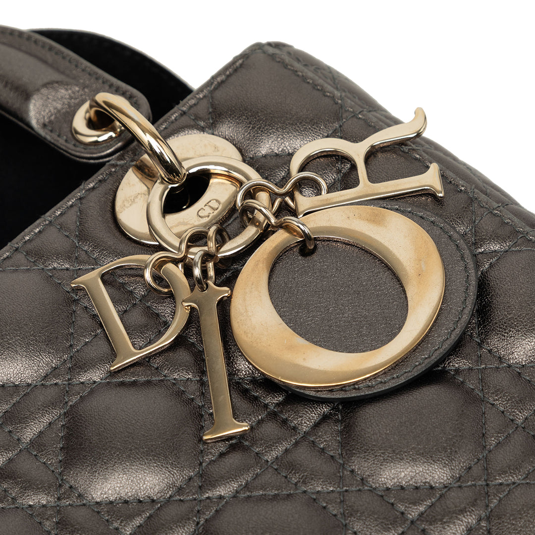 Dior Lady Dior Métallisé Cannage My ABCDior Petit Cuir d'agneau Gris – vue 6 – GABY PARIS