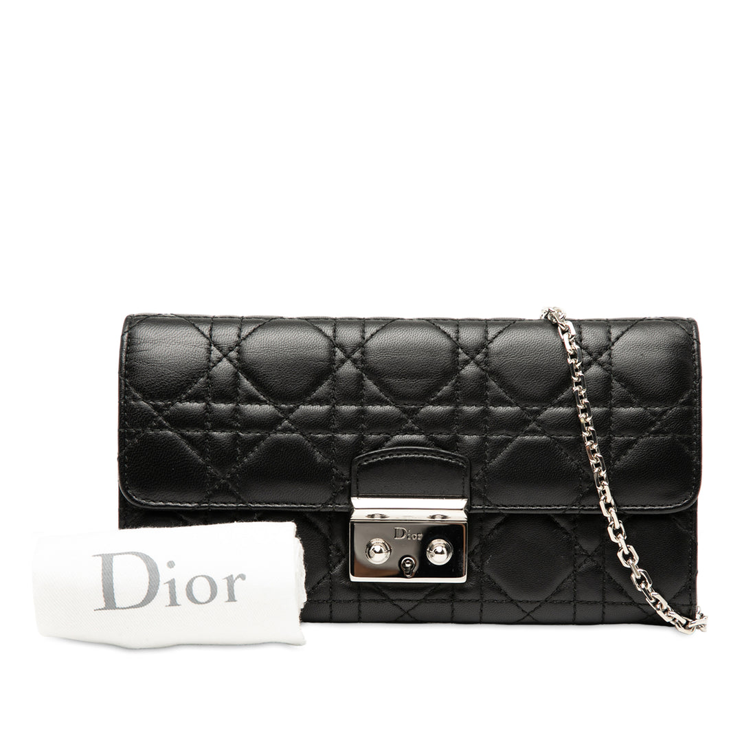 Dior Cuir d’agneau Cannage Miss Dior Promenade Wallet on Chain