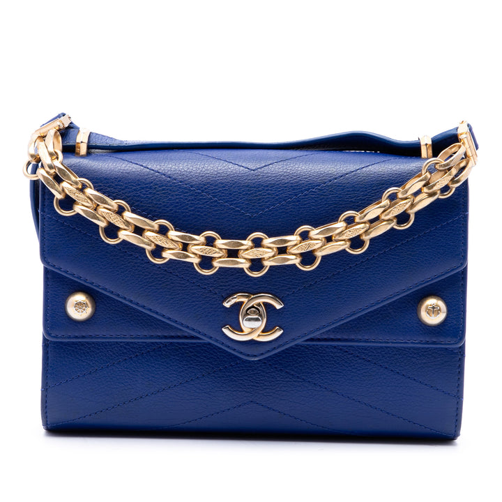 Chanel clouté Chevron Enveloppe Double rabat Petit Cuir de veau Bleu – vue principale – GABY PARIS