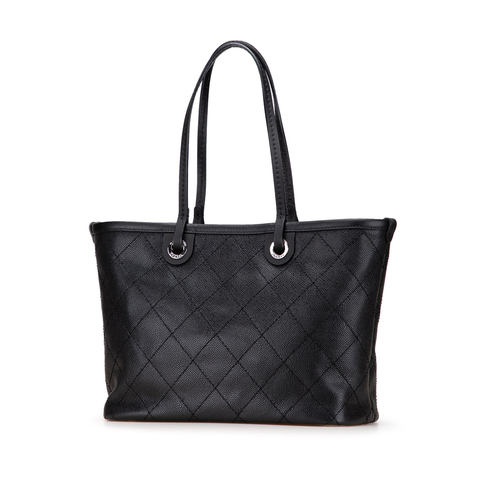Chanel CC Caviar Wild Stitch On the Road Cabas Noir – GABY PARIS Authentique
