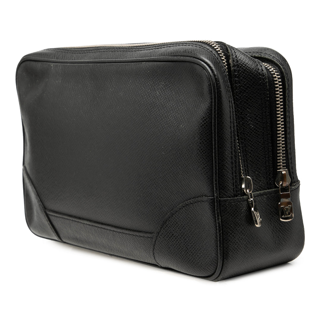 Louis Vuitton Taiga Neo Pavel