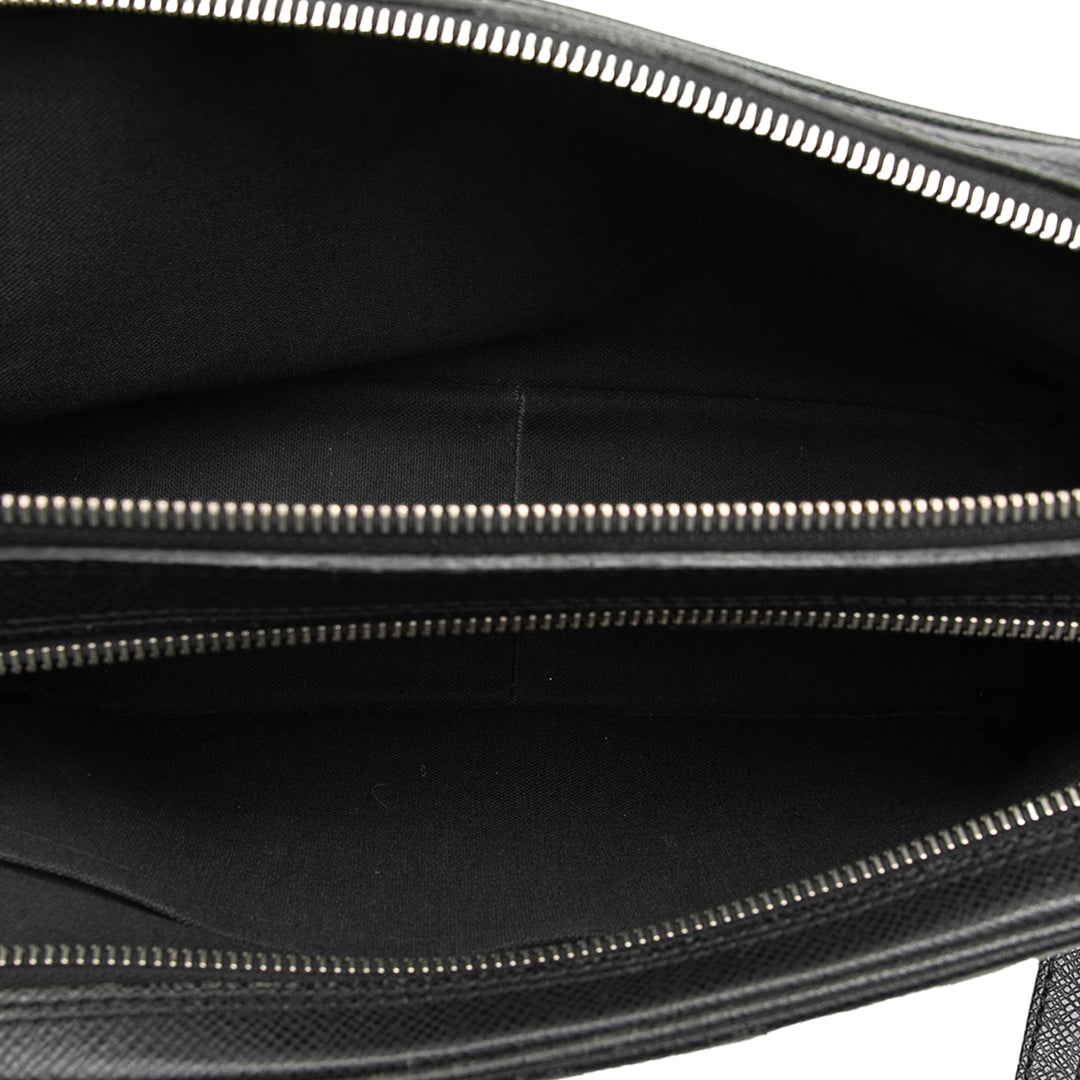 Louis Vuitton Taiga Neo Pavel