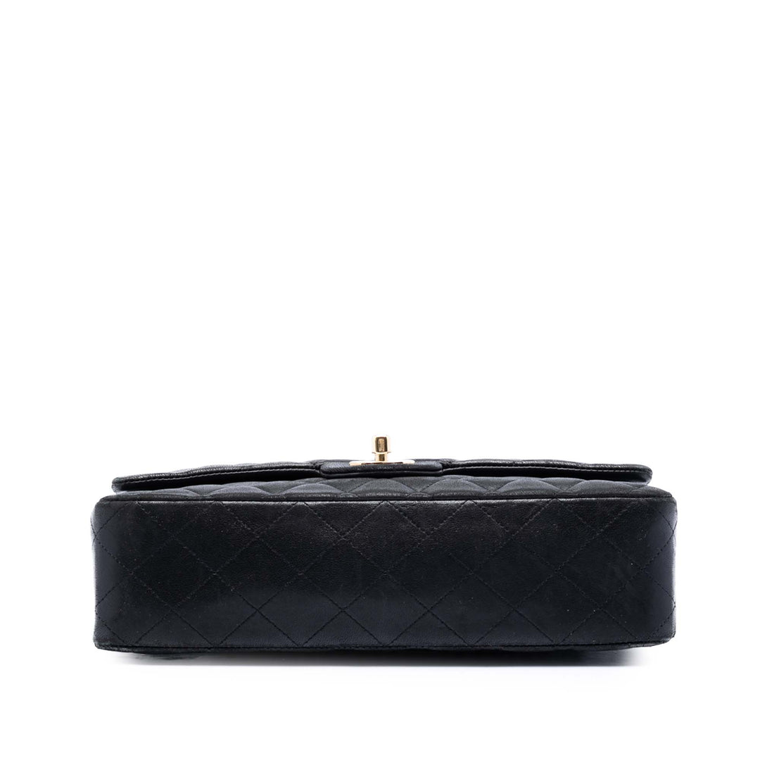 Chanel Medium Classic Cuir d’agneau Double rabat