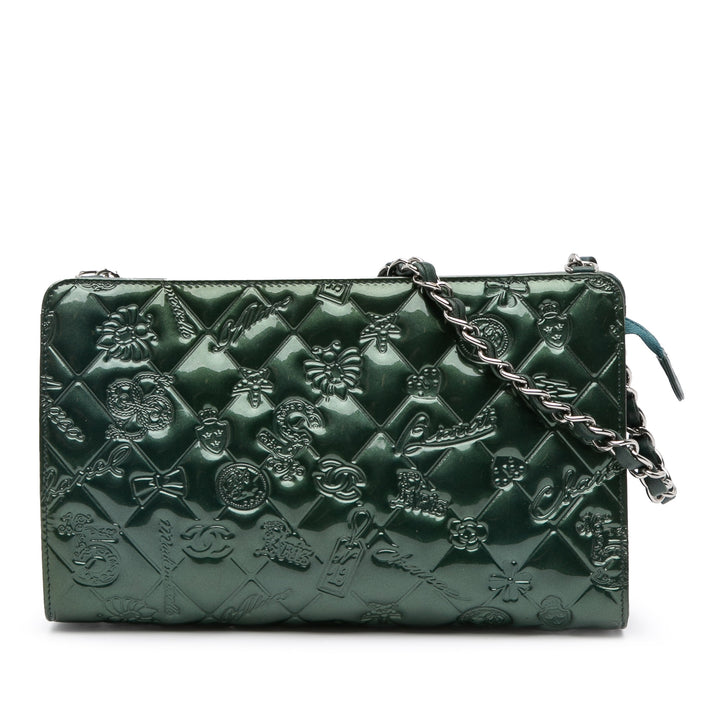 Chanel Matelassé Precious Symbols Pochette Vert – vue principale – GABY PARIS