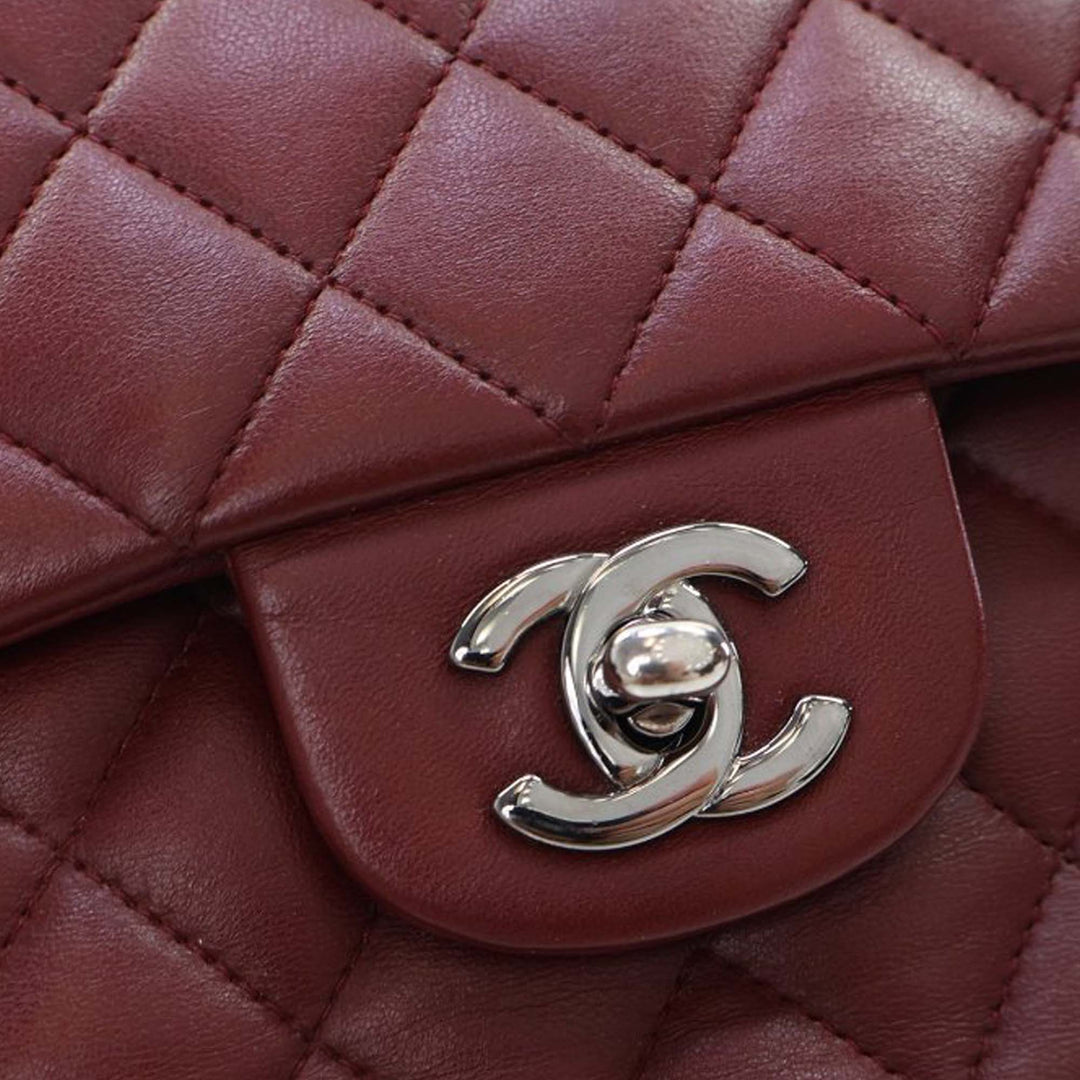 Chanel Medium Classic Cuir d’agneau Double rabat