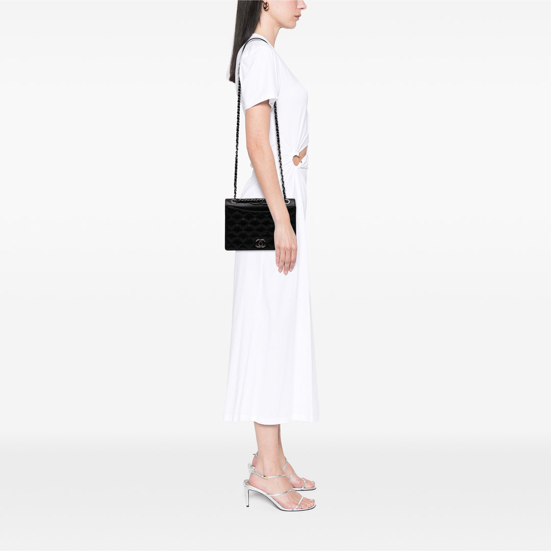 Medium Quilted Lambskin Ballerine Flap Black - Gaby Paris
