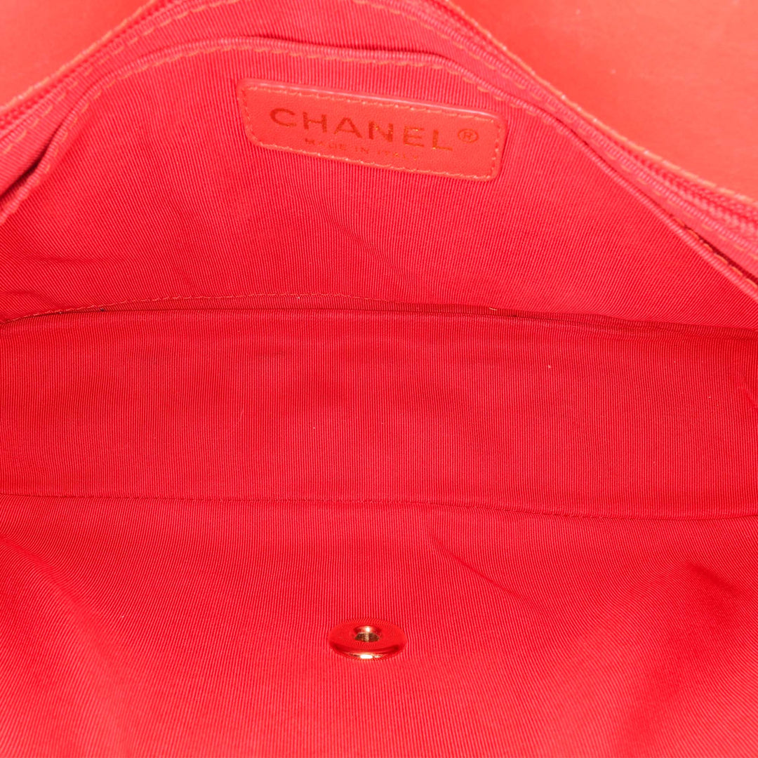 Medium Classic Patent Valentines Heart Charms Single Flap Red - Gaby Paris