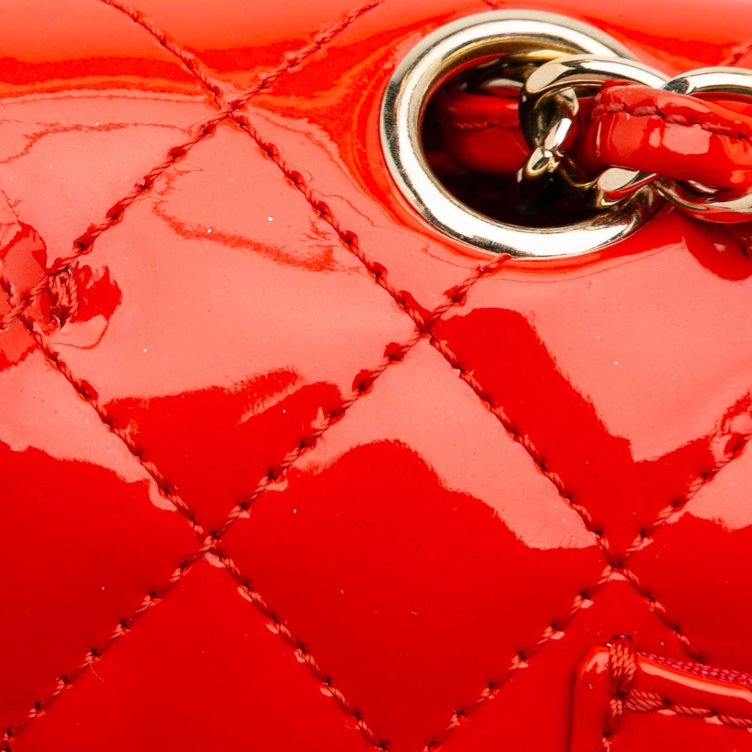 Medium Classic Patent Valentines Heart Charms Single Flap Red - Gaby Paris