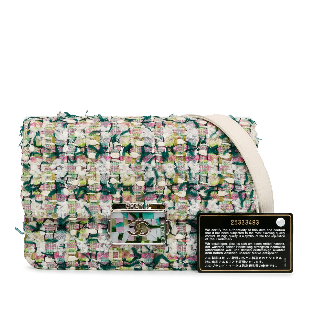 Chanel Tweed Beauty Lock Flap Bag Vert – GABY PARIS Authentique