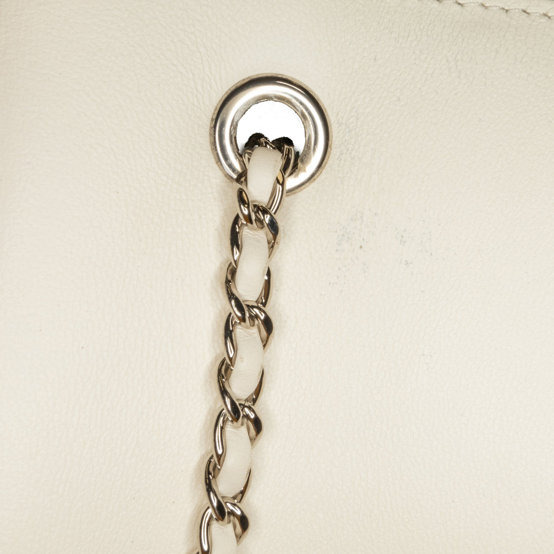 Chanel Tweed Beauty Lock Flap Bag Vert – GABY PARIS Authentique
