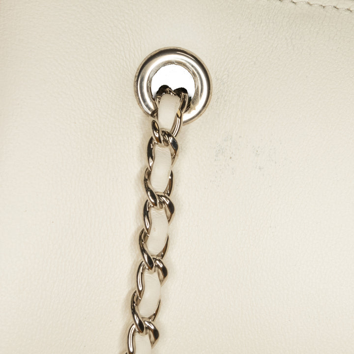 Chanel Tweed Beauty Lock Flap Bag Vert – GABY PARIS Authentique