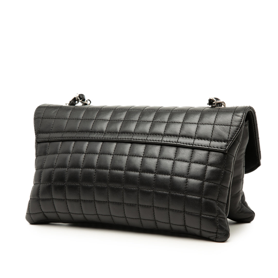 Chanel CC Chocolate Bar No 5 Camellia Sac Cuir d'agneau