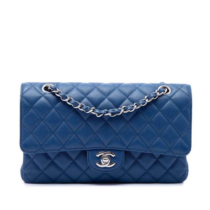 Chanel Classic Double rabat Moyen Cuir caviar Bleu – vue principale – GABY PARIS