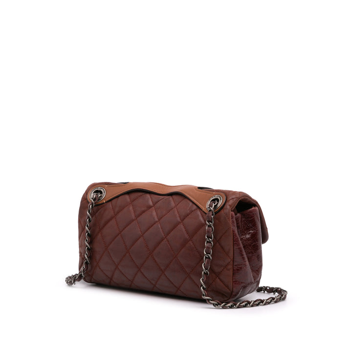 Medium Iridescent Calfskin In The Mix Flap Red - Gaby Paris