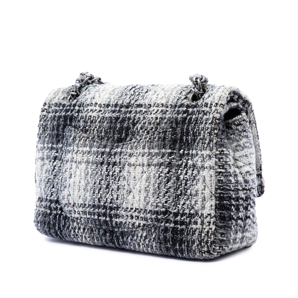 Chanel Classic Matelassé Double rabat Moyen Tweed Noir – vue 2 – GABY PARIS