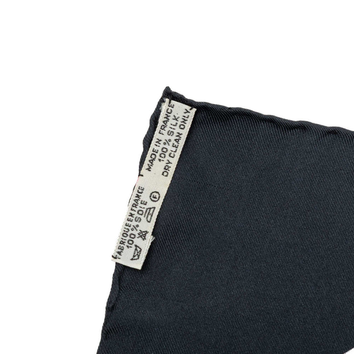 Hermès Qu Importe Le Flacon Foulard 90 Bleu – vue 7 – GABY PARIS