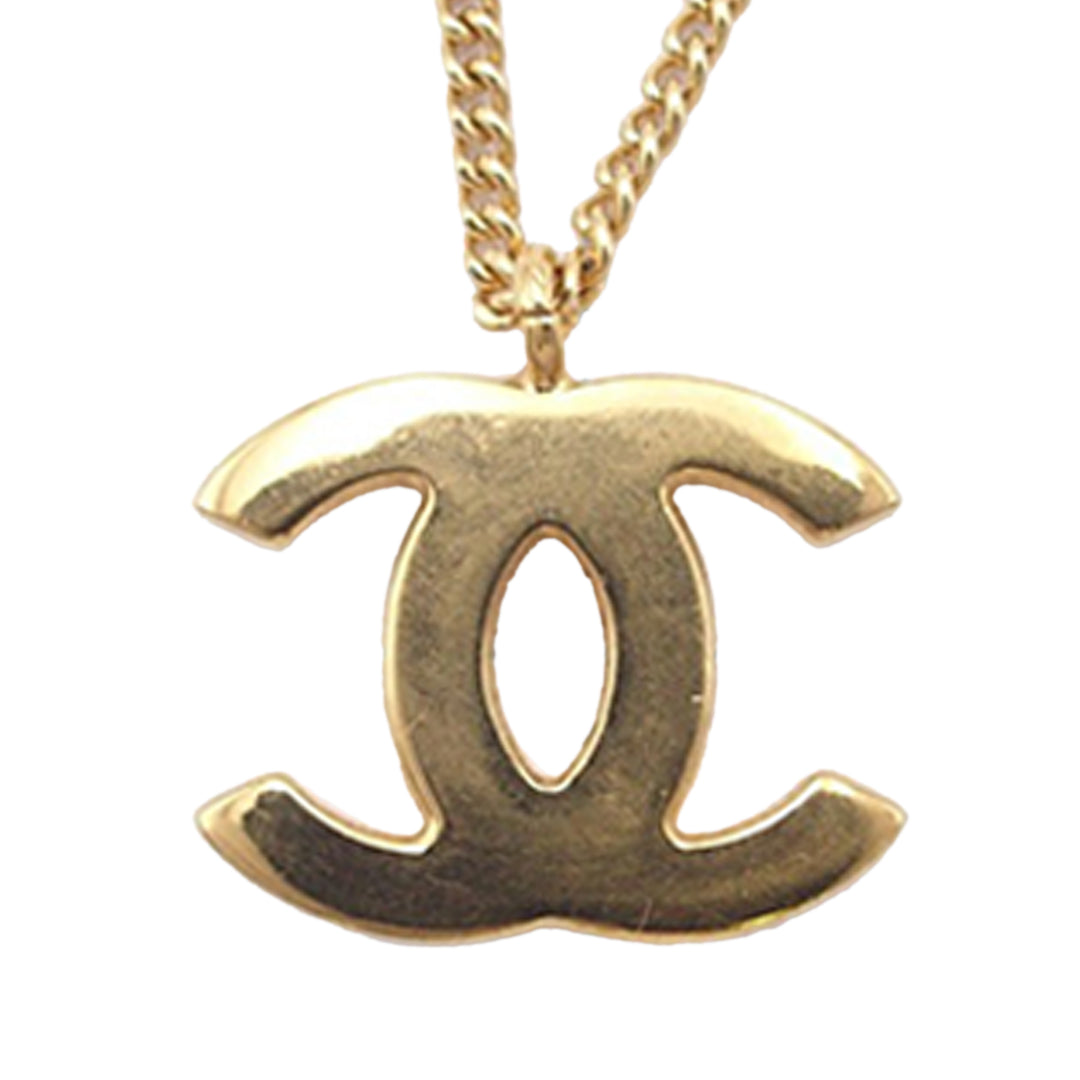 Chanel plaqué CC et Heart Pendant Collier