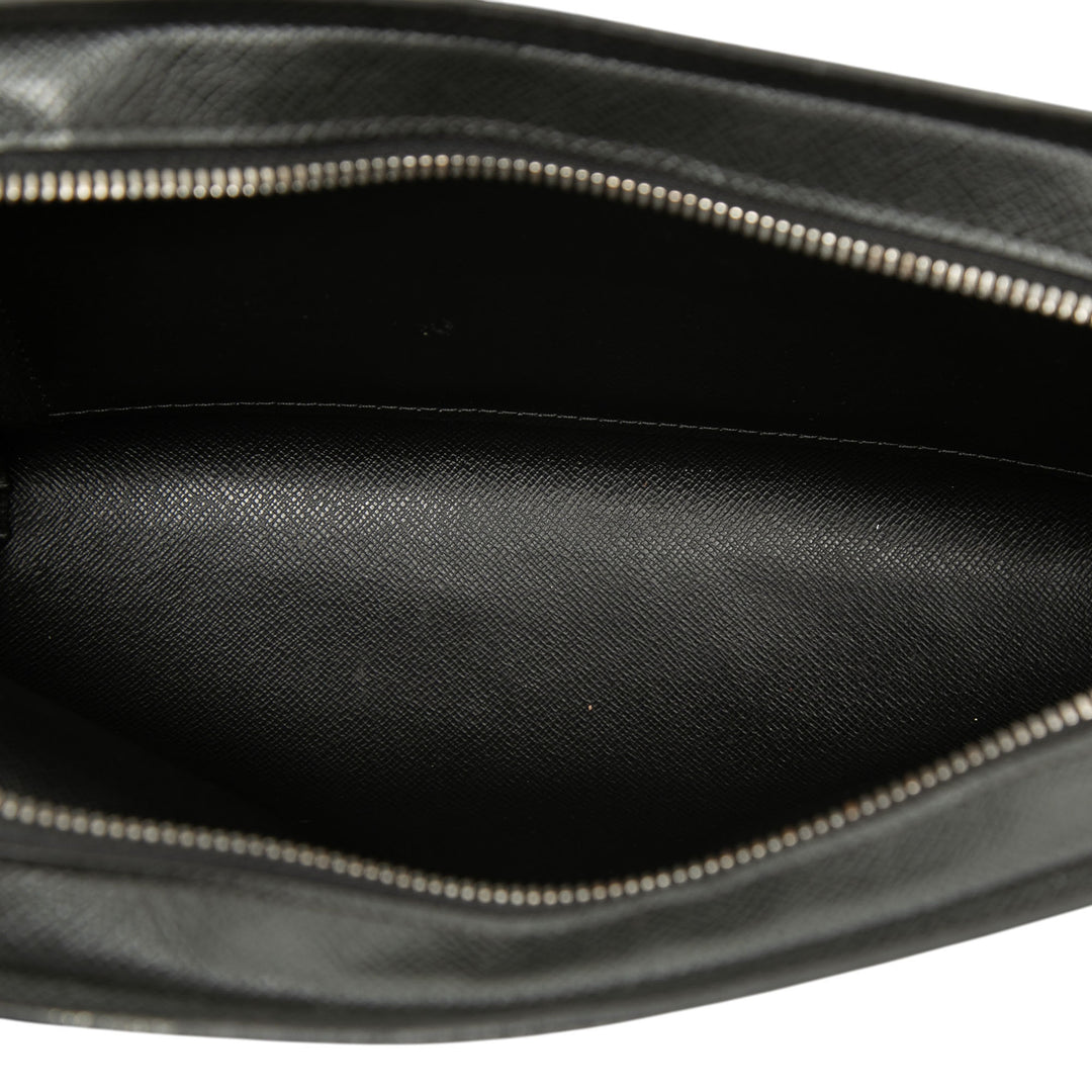 Taiga Pochette Baikal Noir