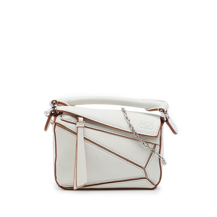 LOEWE Sac à main Puzzle Nano Cuir de veau Blanc – vue principale – GABY PARIS