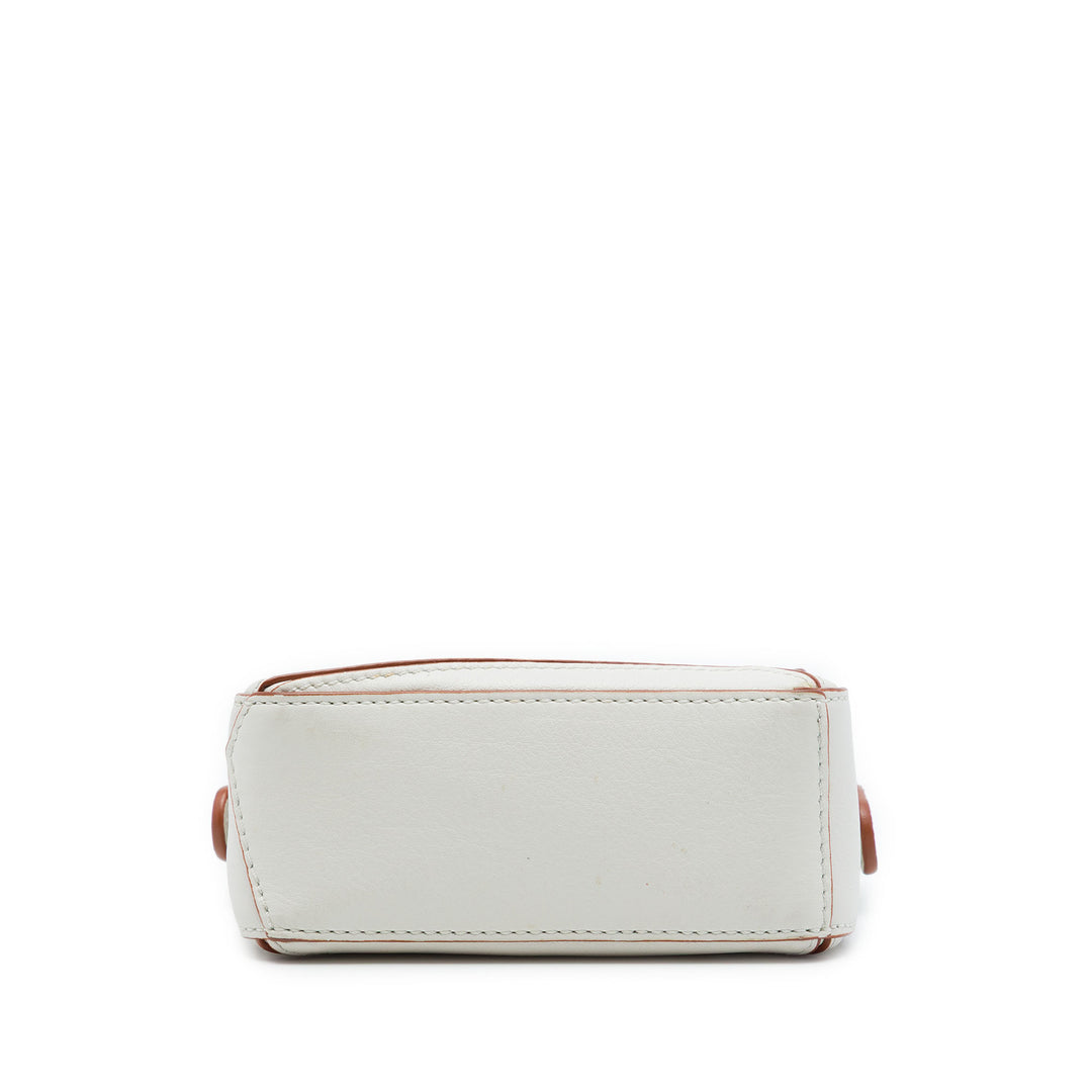 LOEWE Sac à main Puzzle Nano Cuir de veau Blanc – vue 3 – GABY PARIS