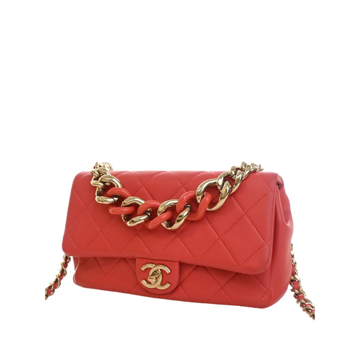 Chanel Elegant Chaîne Rabat simple Petit Cuir d'agneau Rouge – vue 11 – GABY PARIS