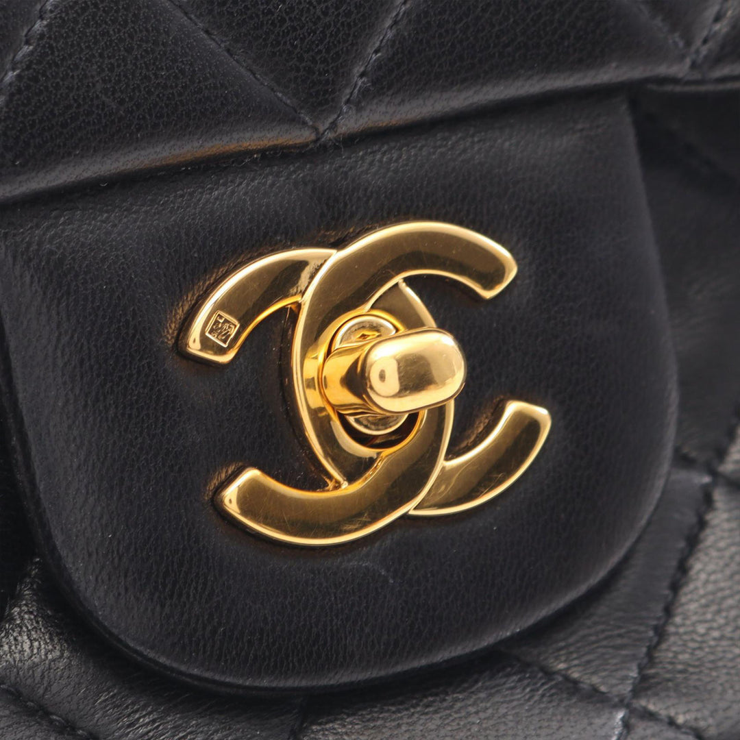 Chanel Medium Classic Cuir d’agneau Double rabat