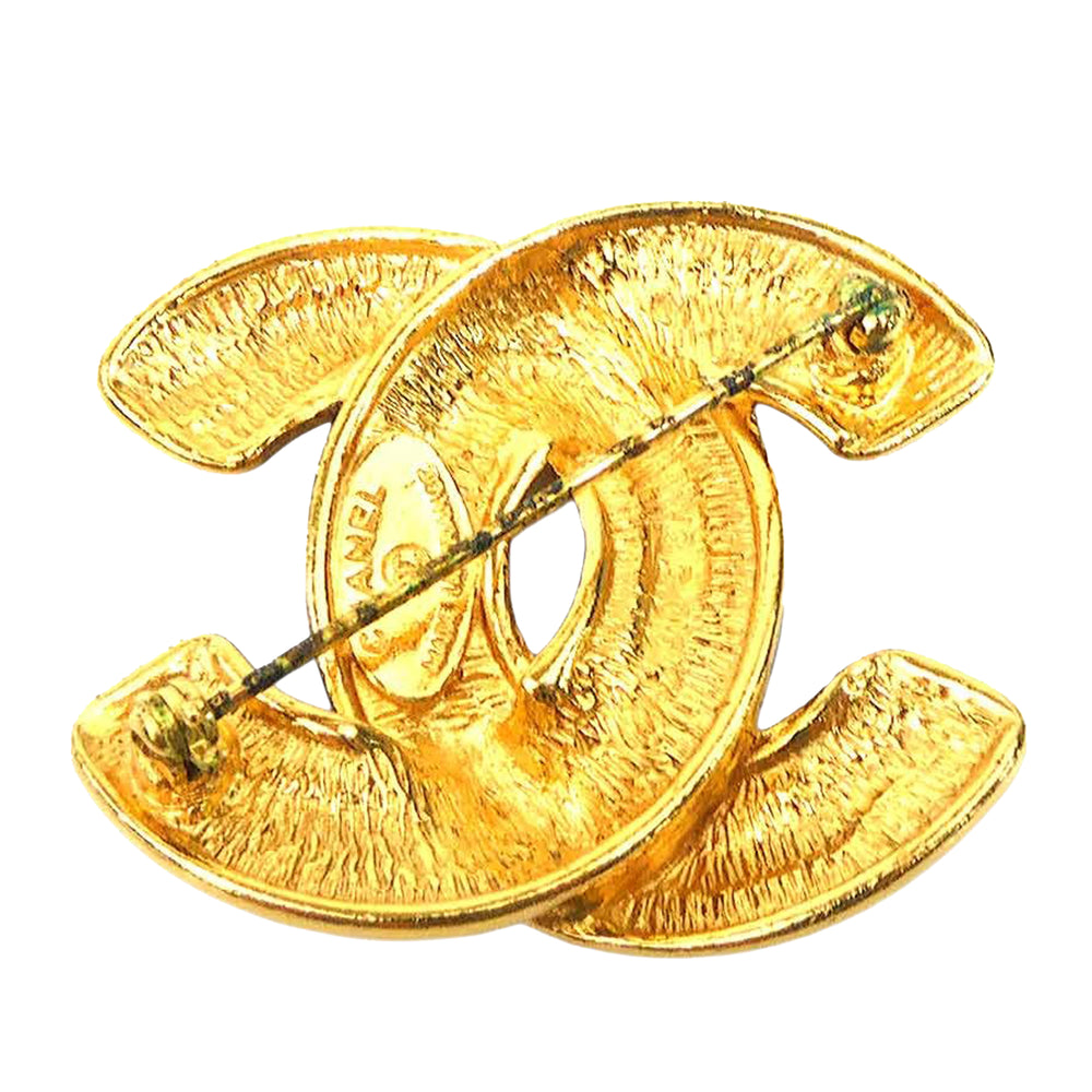 Chanel CC plaqué Matelassé Broche Doré – vue 2 – GABY PARIS