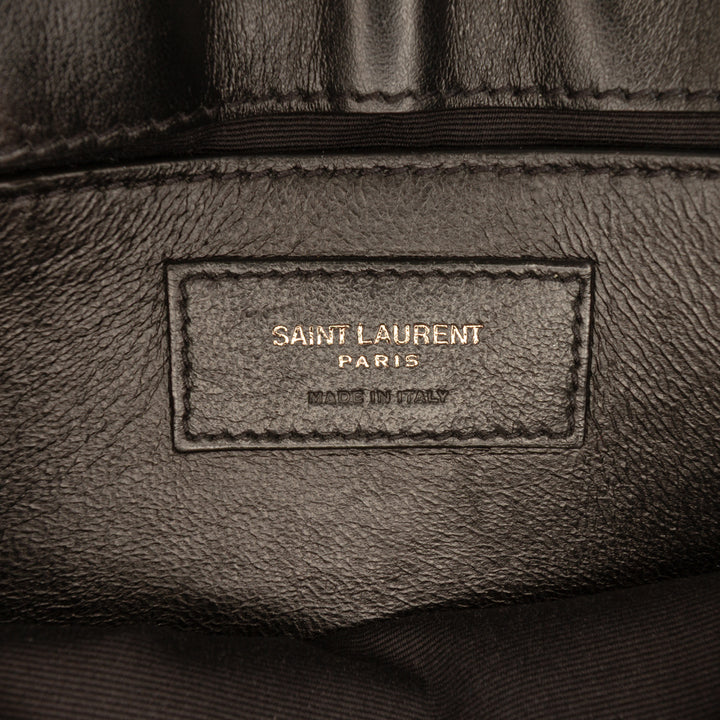 Saint Laurent Small Matelasse Cuir de veau Monogram Monochrome LouLou Sac bandoulière